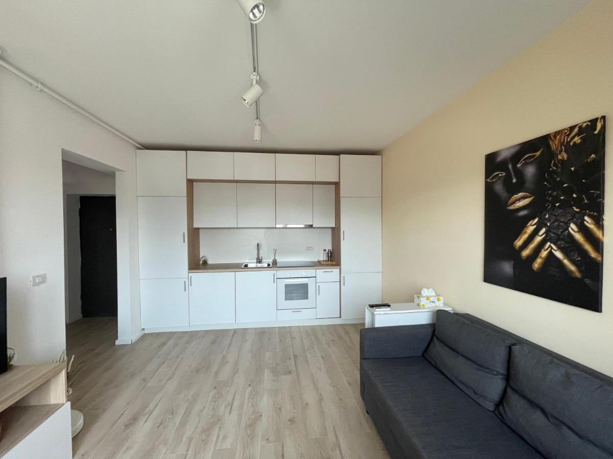 Diamond Luxury Apartment Near Presidential Palace Bucarest Exterior foto